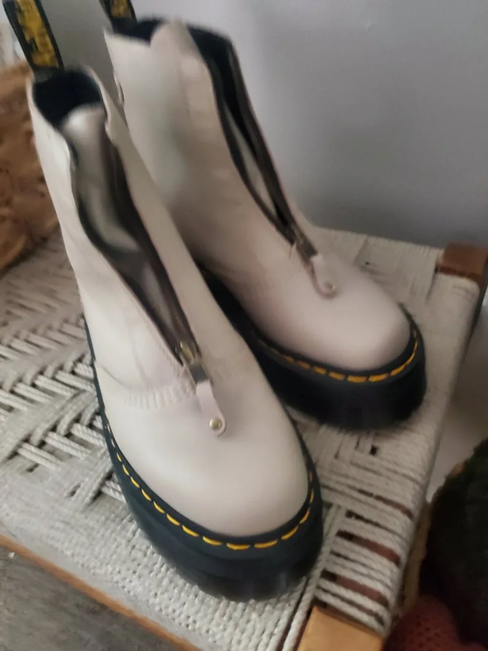 Dr. Martens Jetta Boots in Cream/Tan